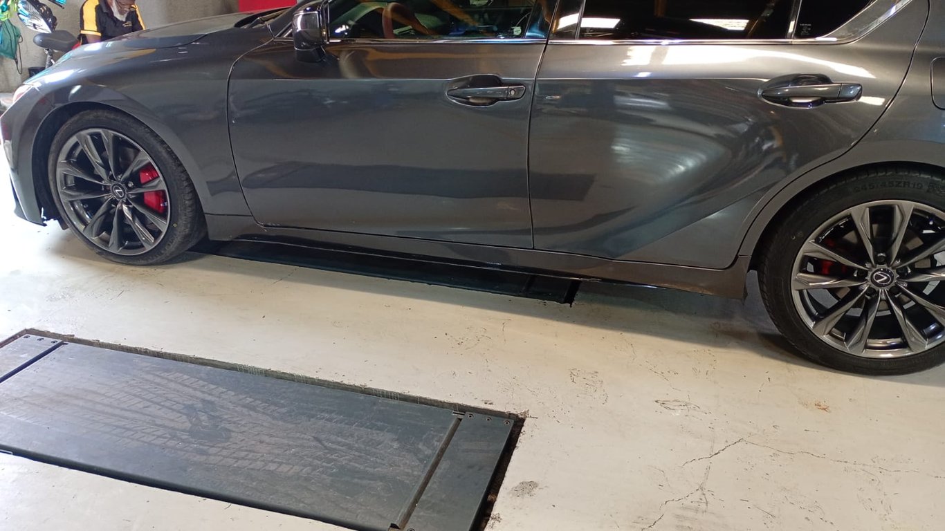 car-2