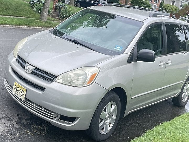 2005 Toyota Sienna