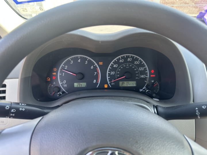 2010 TOYOTA Corolla