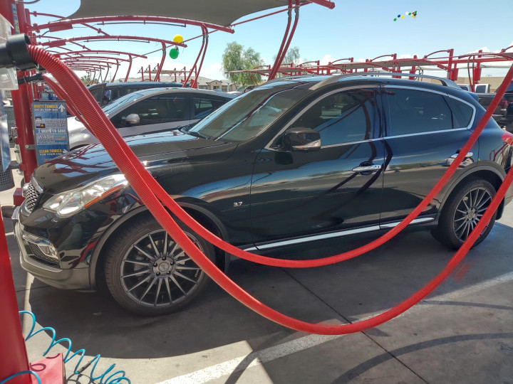 INFINITI Phoenix