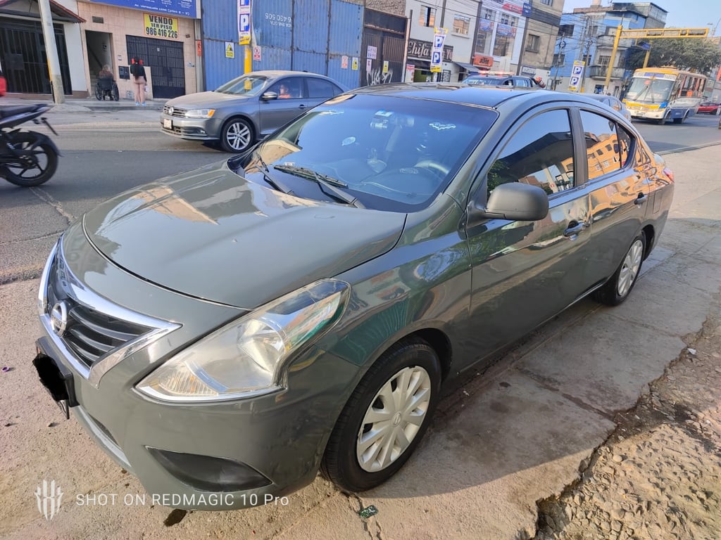 2017 Nissan Versa