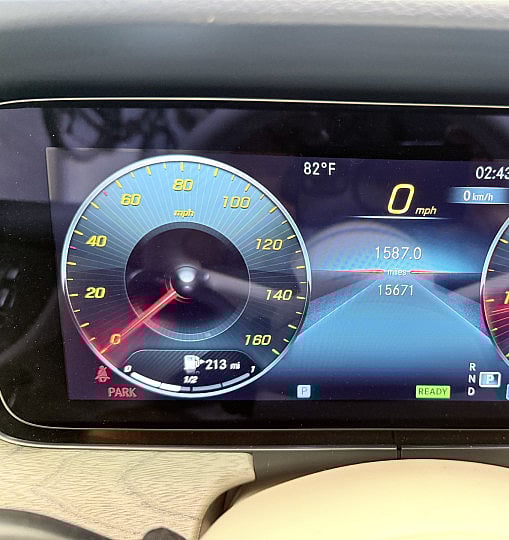 Mercedes-Benz E-Class 2022