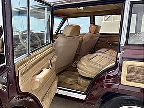 1990 Jeep Grand Wagoneer