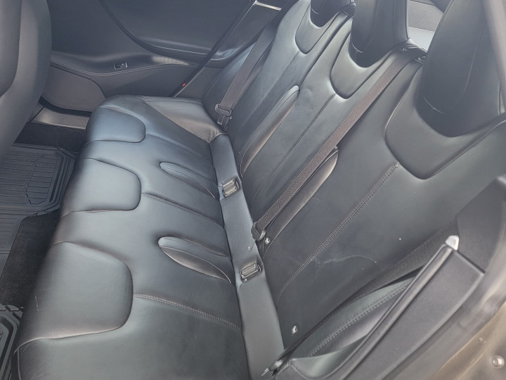 2015 Tesla S