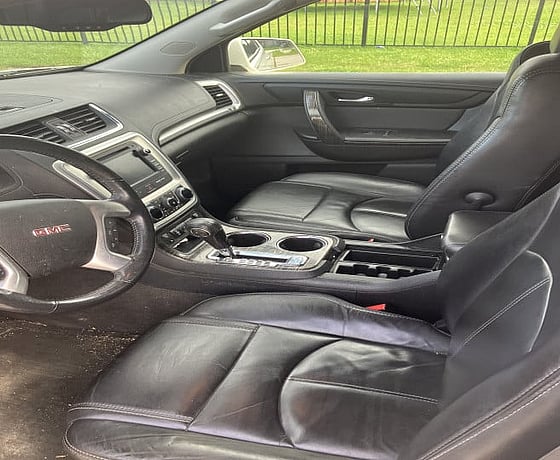 GMC Acadia
