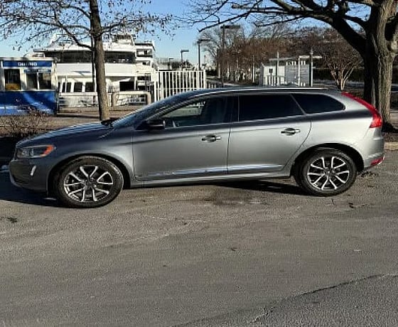 2017 Volvo XC60