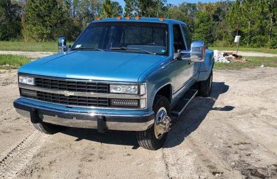 1990 Chevrolet GMT-400
