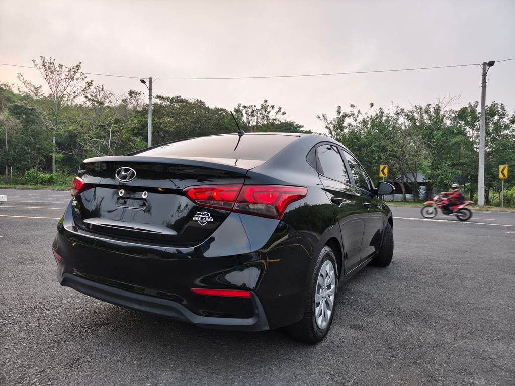 2022 Hyundai Accent