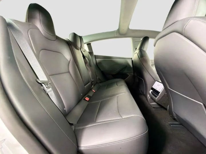2025 Tesla 3