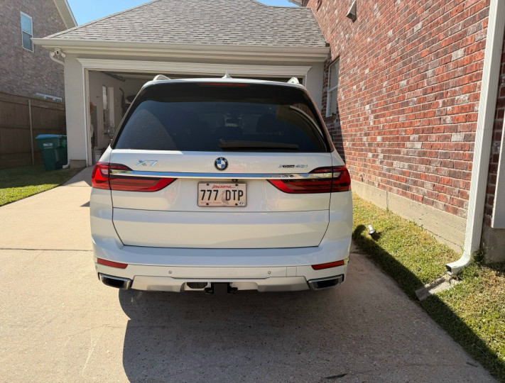 2020 BMW X7