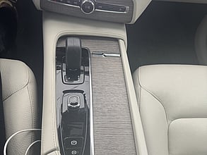 2023 Volvo XC90