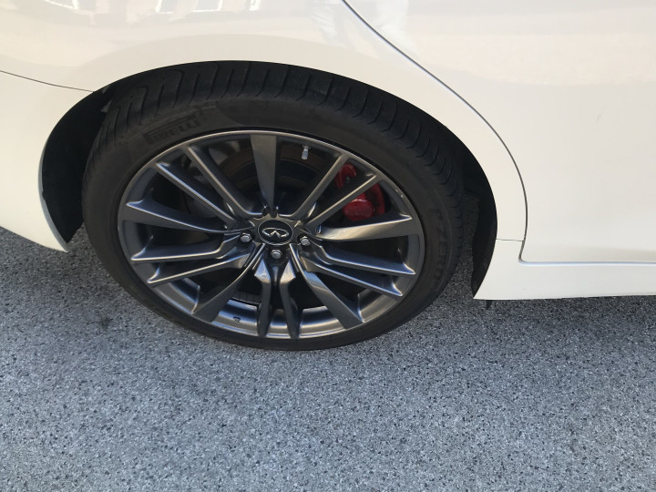 2017 INFINITI Q50