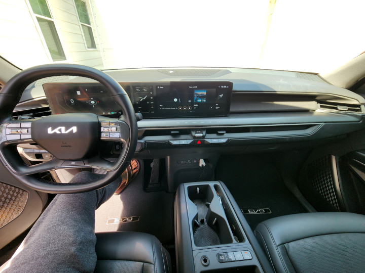 Kia 27703