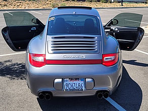 2011 PORSCHE 911
