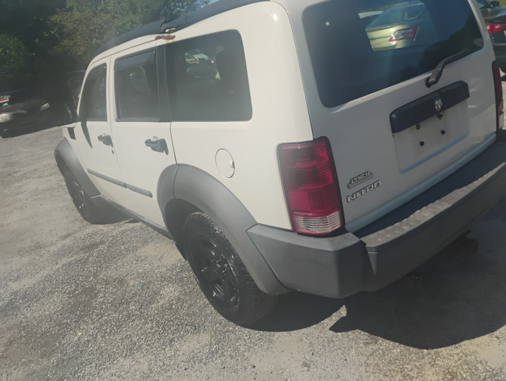 Dodge Nitro 2008