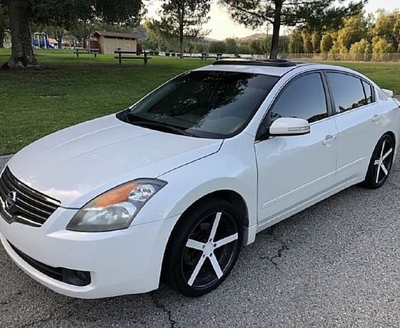 2009 Nissan