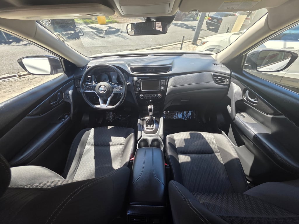 2020 Nissan Rogue