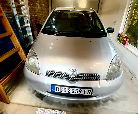 2001 Toyota Yaris