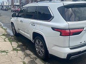 2023 TOYOTA Sequoia