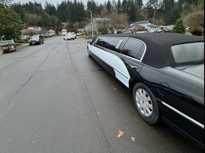 2008 LINCOLN Town Car