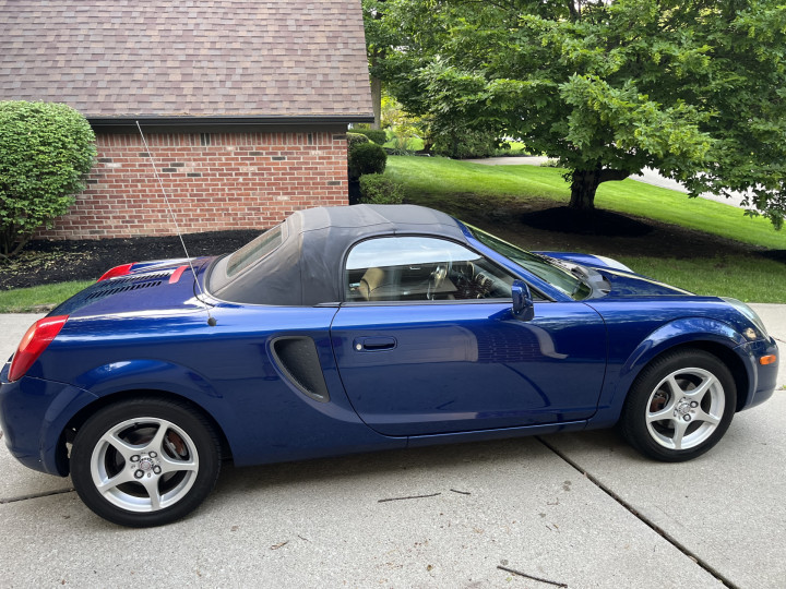 2000 Toyota MR2 Spyder