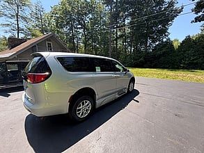 2023 CHRYSLER Voyager