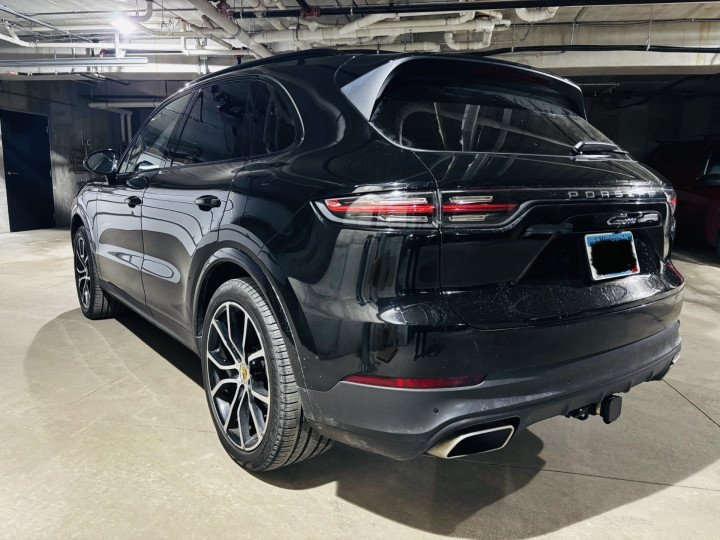 2019 PORSCHE Cayenne