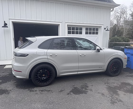 2023 Porsche Cayenne