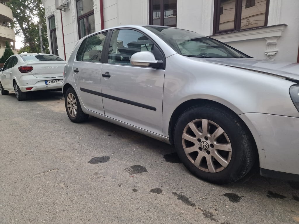 2004 Volkswagen Golf