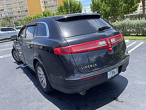 2014 LINCOLN MKT