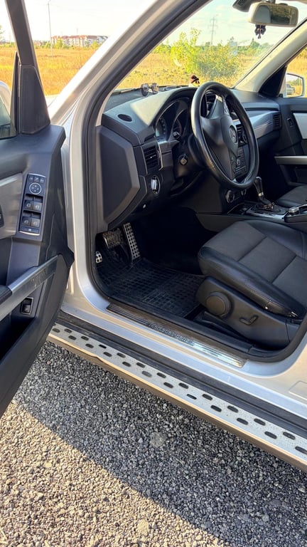 2011 Mercedes-Benz GLK-Class