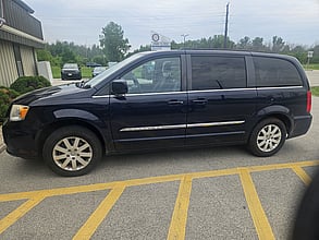 2014 CHRYSLER Town and Country