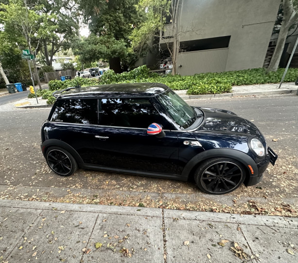 MINI Menlo Park