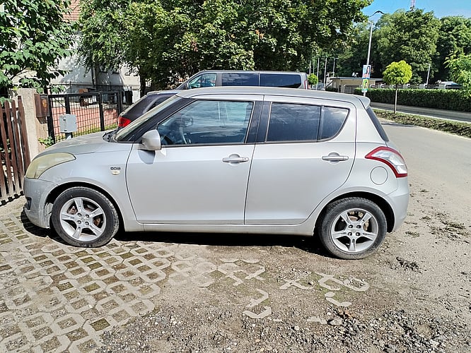 2012 Suzuki Swift