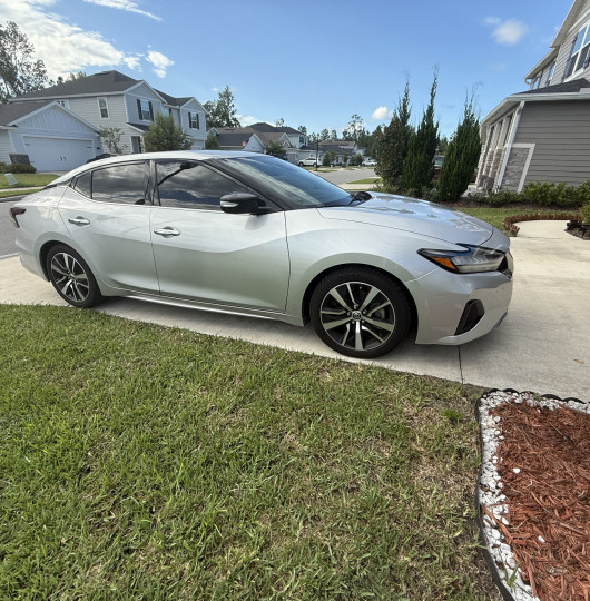 2022 Nissan Maxima