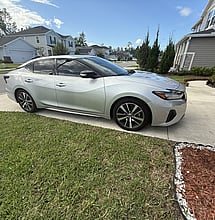 2022 NISSAN Maxima