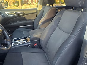 2017 NISSAN Pathfinder