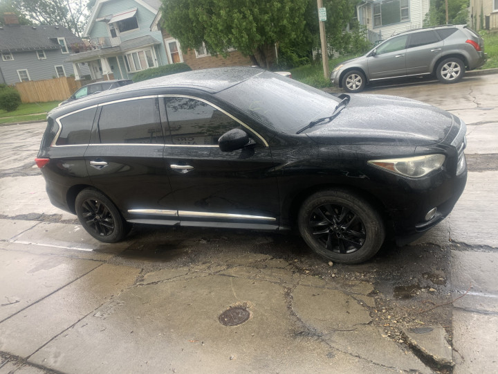 2013 INFINITI