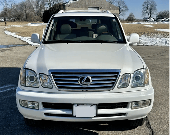 Lexus LX