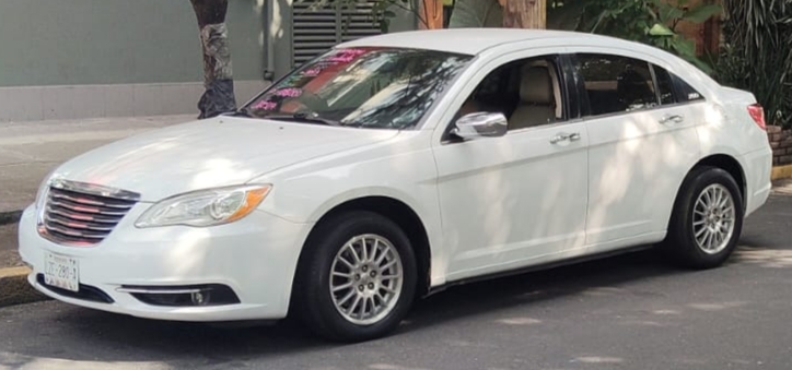 2013 Chrysler 200