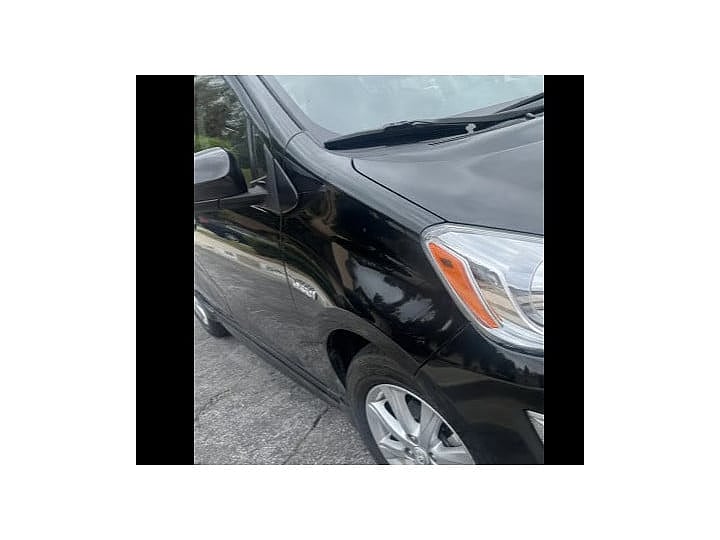Toyota Prius c 91748