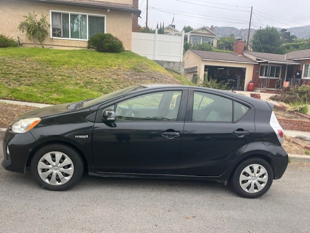 Toyota Prius c