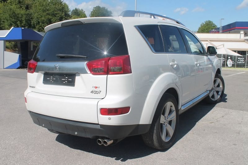 2012 Peugeot 4007
