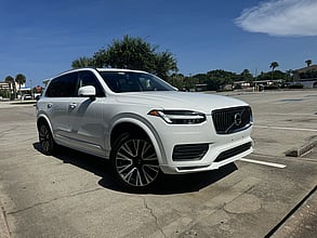2020 VOLVO XC90
