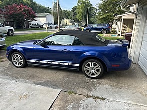 2005 FORD Mustang