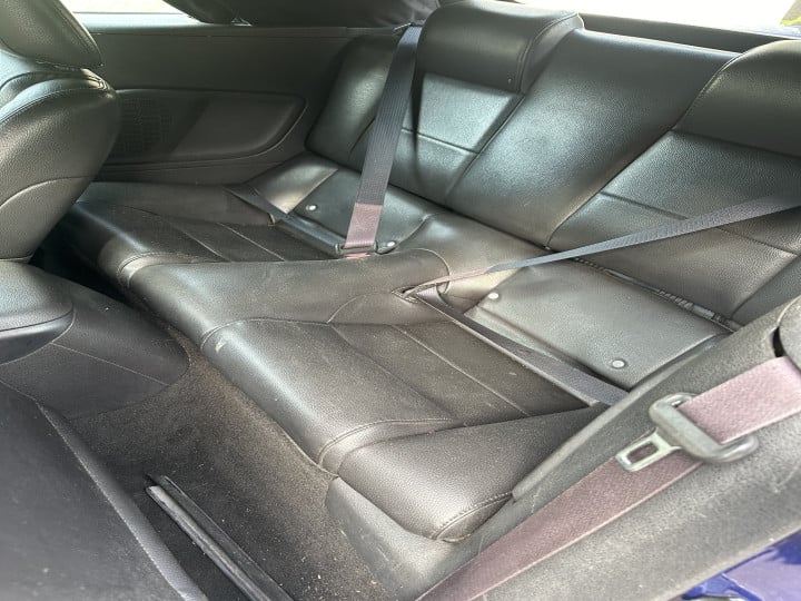 Ford Mustang 23323