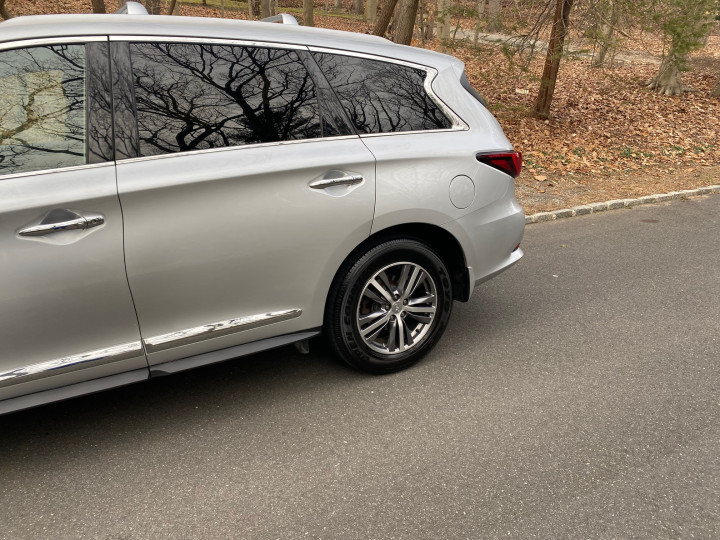 INFINITI QX60