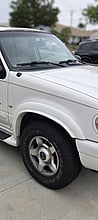 2000 Ford Explorer