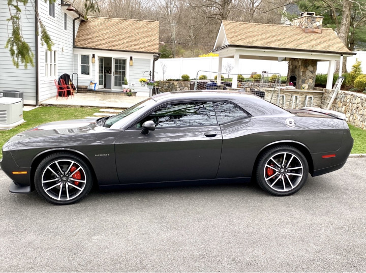 Dodge Challenger 2020