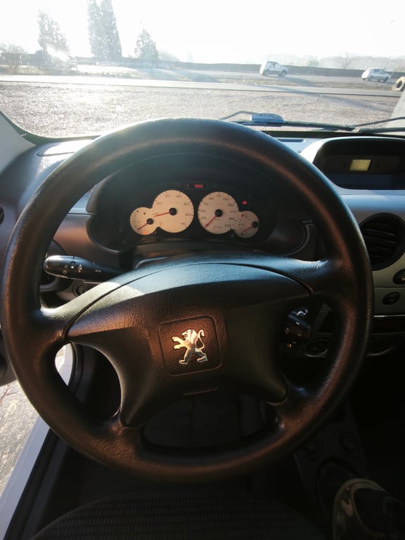 2016 Peugeot Partner